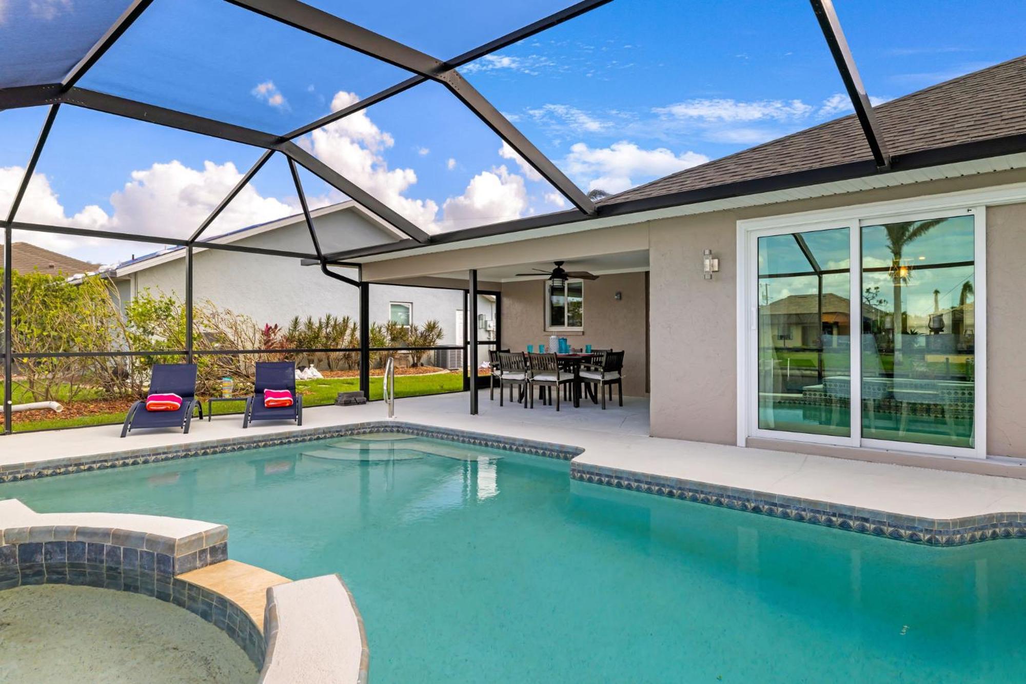 Fully Remodeled Electric-Heated Pool Home On Gulf-Access Canal - Villa Sunny 珊瑚角 外观 照片