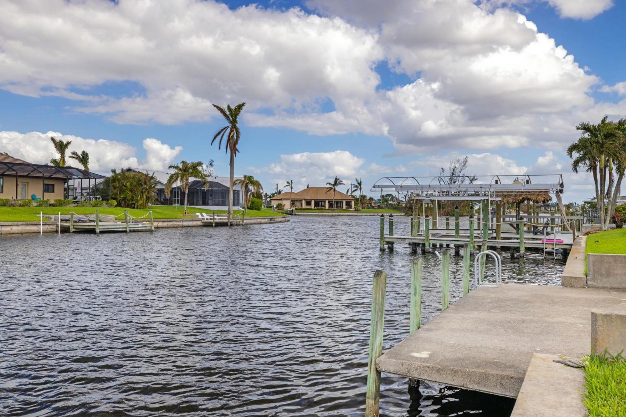 Fully Remodeled Electric-Heated Pool Home On Gulf-Access Canal - Villa Sunny 珊瑚角 外观 照片