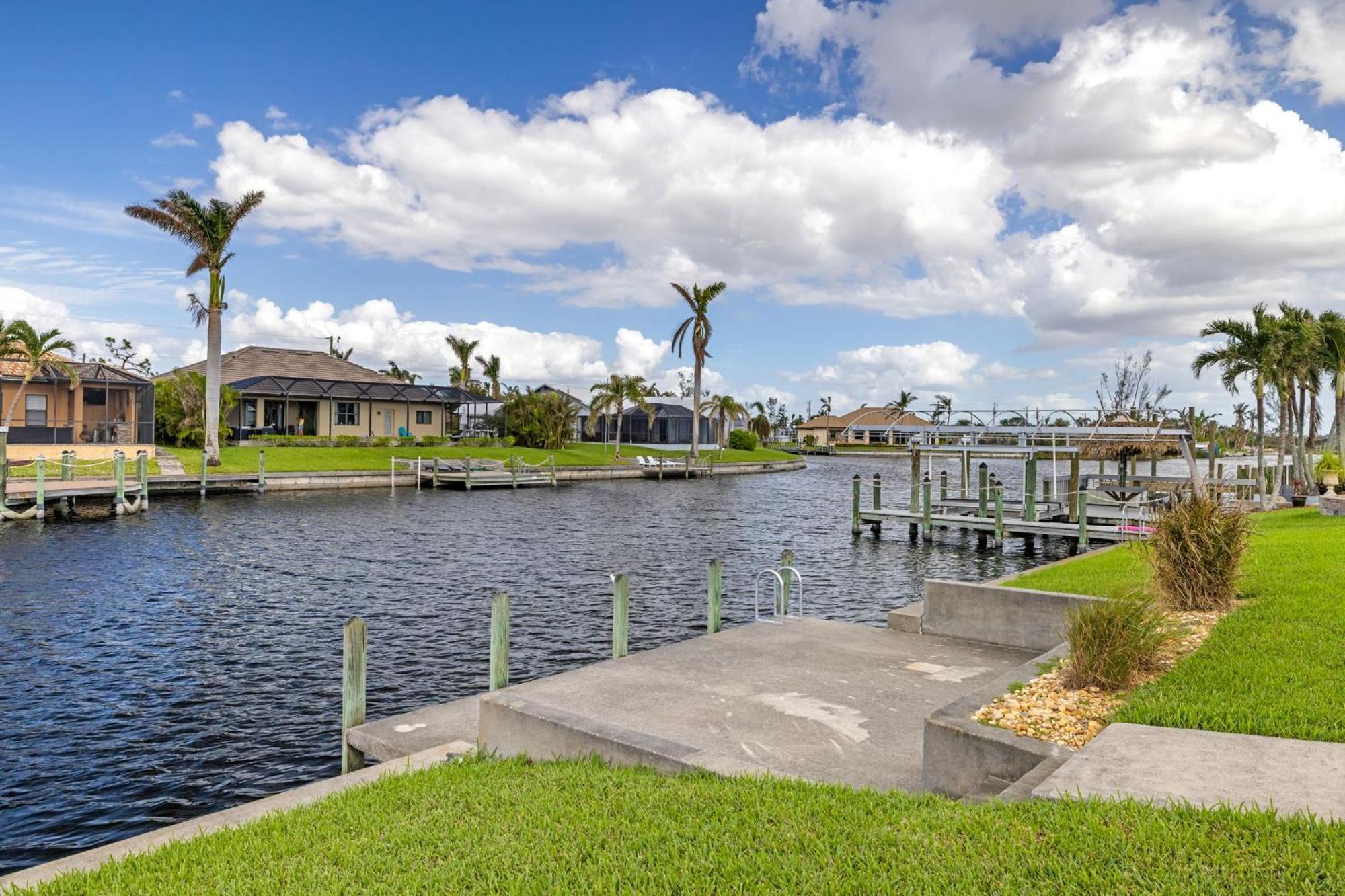 Fully Remodeled Electric-Heated Pool Home On Gulf-Access Canal - Villa Sunny 珊瑚角 外观 照片